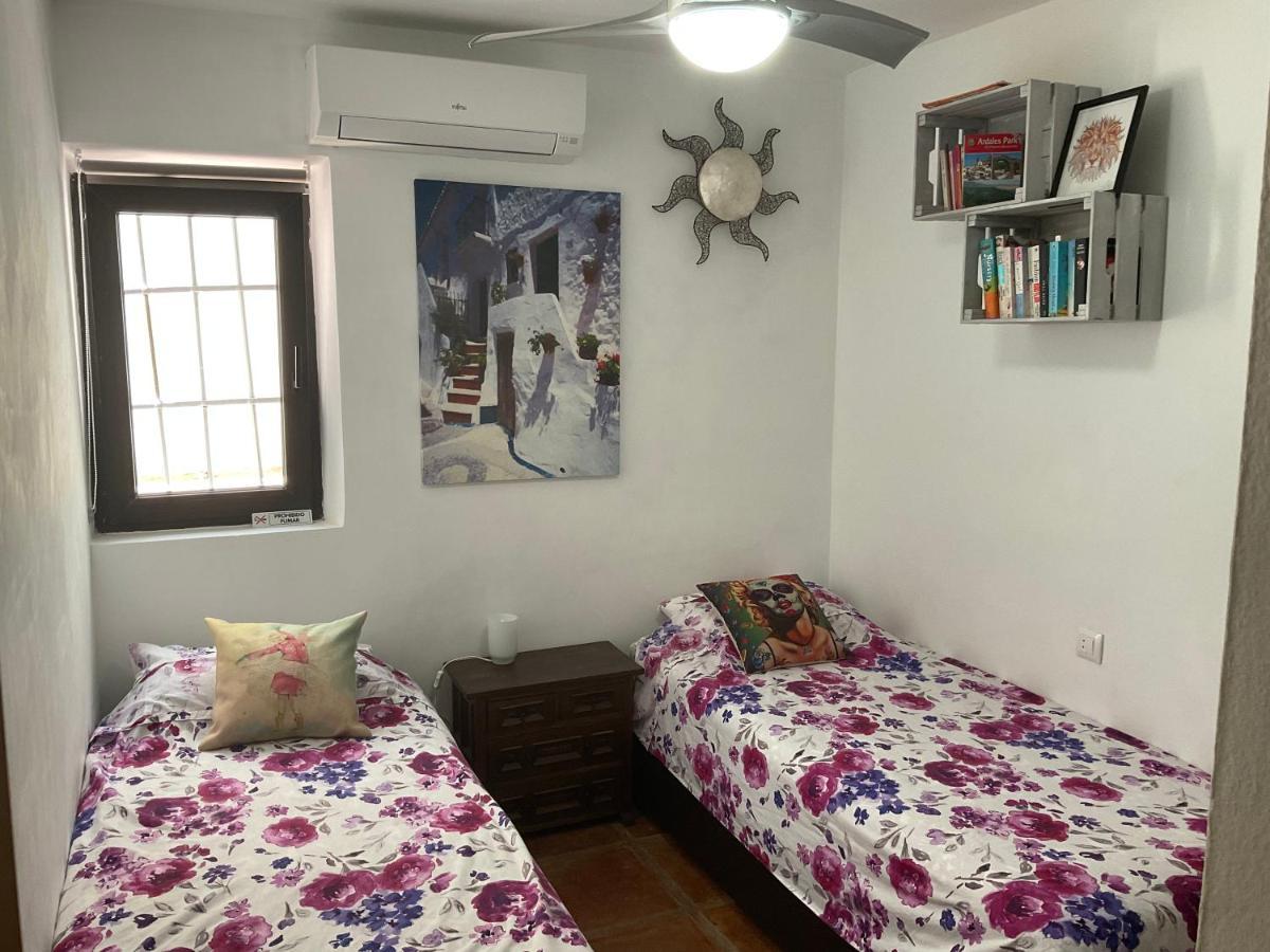 Mijas Pueblo Cosy Townhouse, sleeps 4 Villa Buitenkant foto